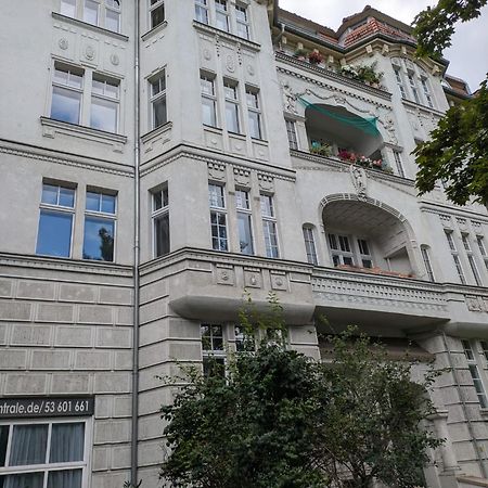Unterkunft Am Park Berlim Exterior foto